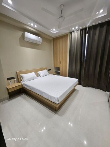 Bedroom in 1 BHK Builder Floor at Sector 31 – for Rent