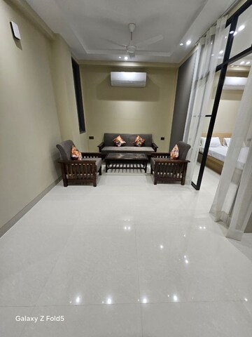 Parking in 1 BHK Builder Floor at Sector 38 – for Rent