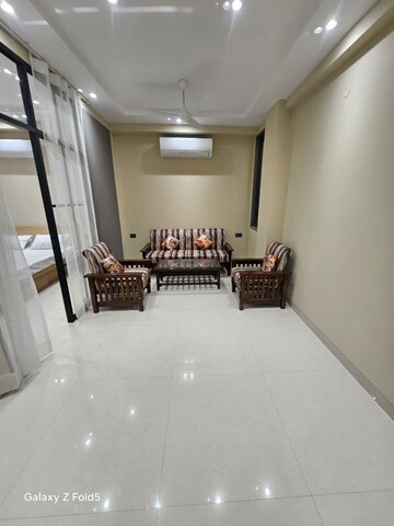 Living Room in 1 BHK Builder Floor at Sector 39 – for Rent