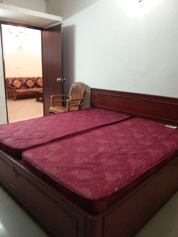 2 BHK Builder Floor For Rent in RWA Apartments Sector 19