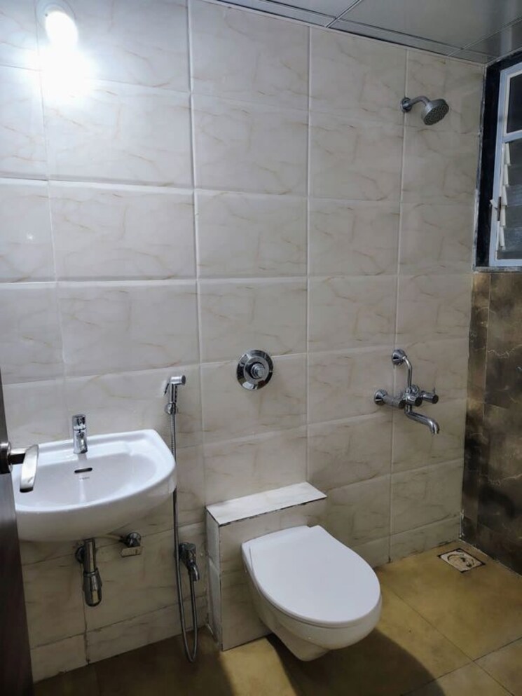 Bathroom, saheel-itrend-life-3 2 Bedroom 700 Sq.Ft. Apartment In Wakad Pune 9833722