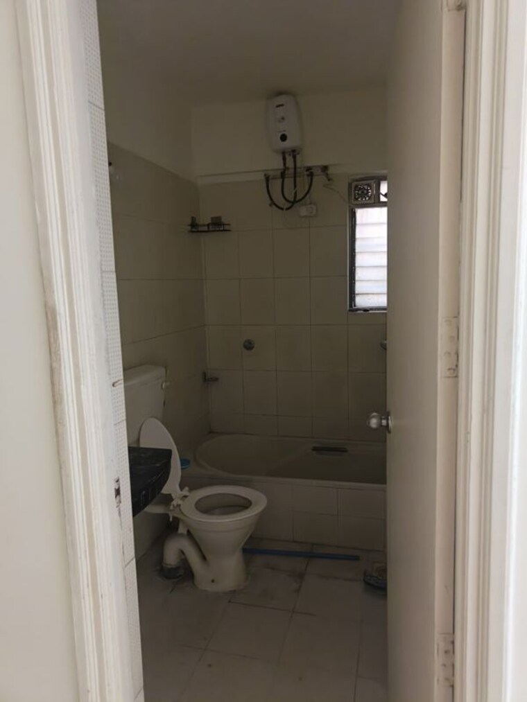 Bathroom, sonigara-omega-paradise 2 Bedroom 950 Sq.Ft. Apartment In Wakad Pune 9833739