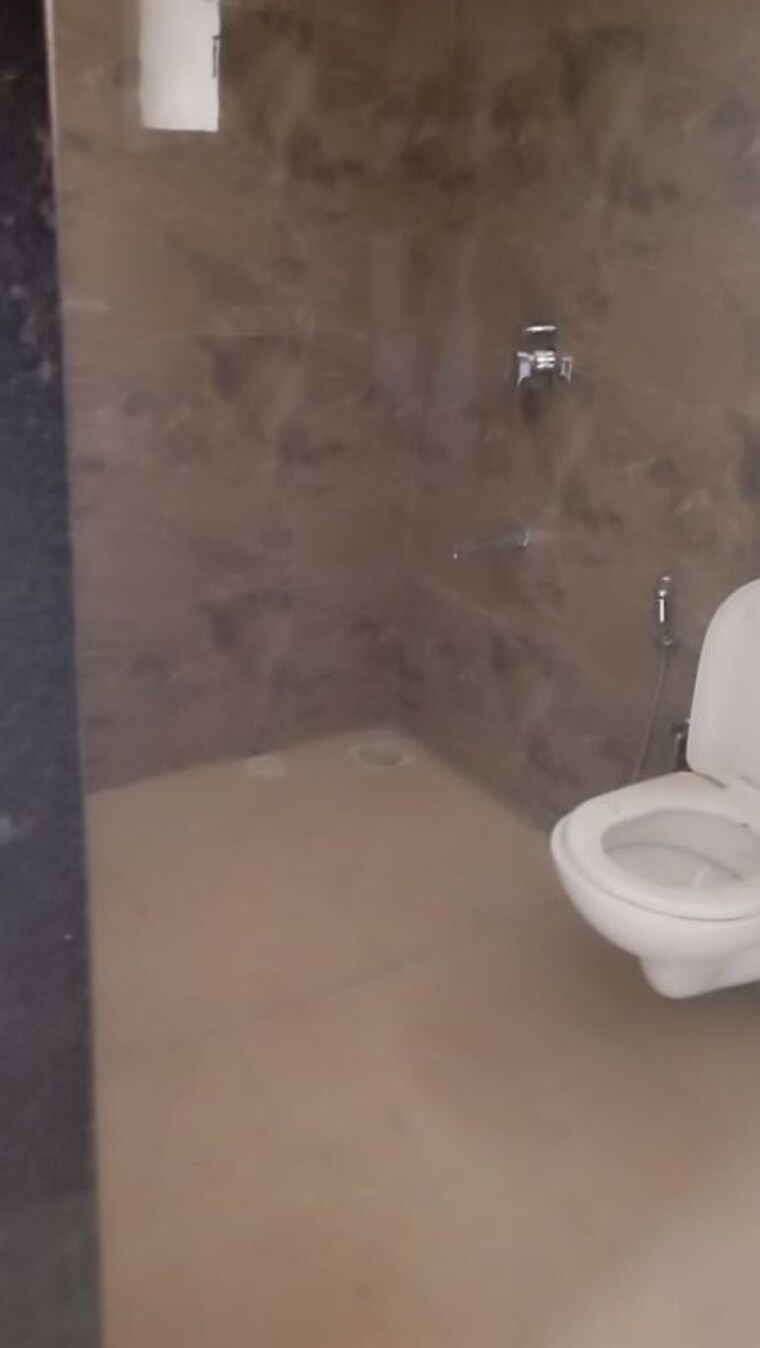 Bathroom, vtp-leonara 3 Bedroom 1087 Sq.Ft. Apartment In Mahalunge Pune 9833789