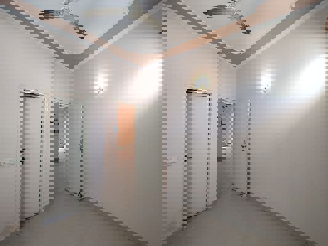 2 BHK Apartment For Rent in Pareena Micasa