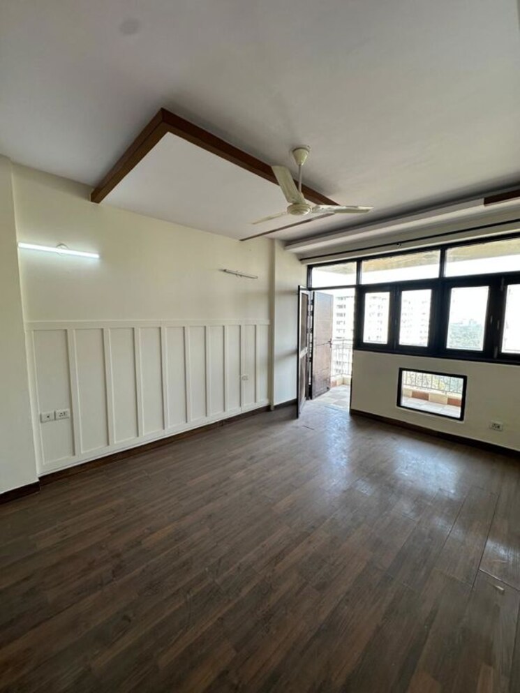 Room, anand-niketan-cghs 4 Bedroom 3100 Sq.Ft. Apartment In Sector 52 Gurgaon 9833883