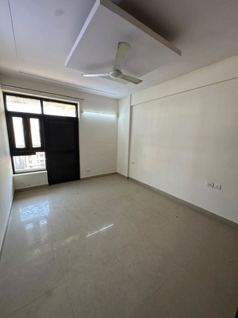 Room, anand-niketan-cghs 4 Bedroom 3100 Sq.Ft. Apartment In Sector 52 Gurgaon 9833883