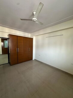 4 BHK + Extra Room Apartment For Rent in Anand Niketan CGHS