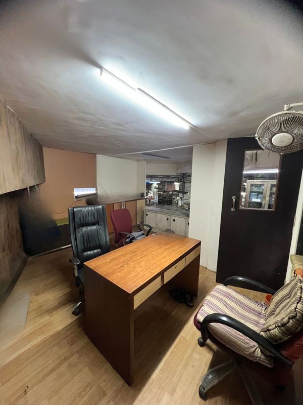 Office Space For Rent in Safed Pul