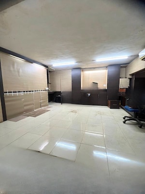   Office Space at Safed Pul – for Rent