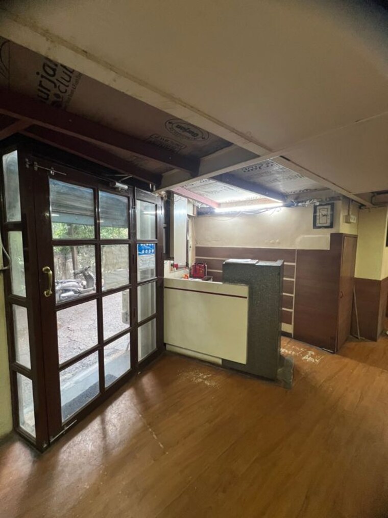 Team Area, safed pul Commercial Office Space 2533 Sq.Ft. In Safed Pul Mumbai 9814481