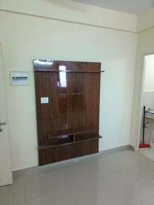 Room in 1 BHK Apartment at Pyramid Altia, Sector 70 – for Rent