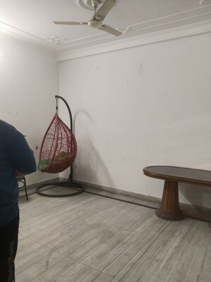 Furnished Amenities in 2 BHK Builder Floor at Gomti Nagar – for Rent