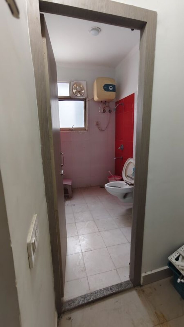 Bathroom, chanalon 3 Bedroom 1700 Sq.Ft. Apartment In Chanalon Chandigarh 9833918