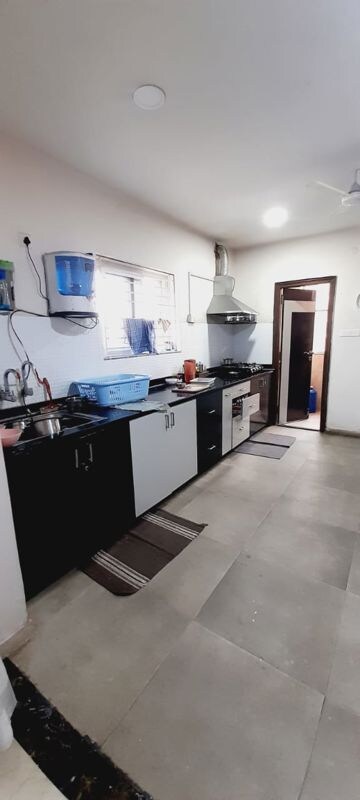 Team Area in 4 BHK Apartment at Hill View Banjara Hills, Banjara Hills – for Rent