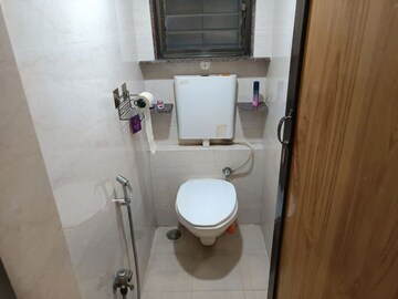 Bathroom in 1.5 BHK Apartment at Eff Jumbo Darshan CHS, Andheri East – for Rent