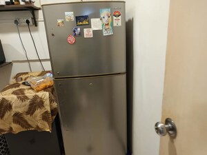 Furnished Amenities in 1.5 BHK Apartment at Eff Jumbo Darshan CHS, Andheri East – for Rent