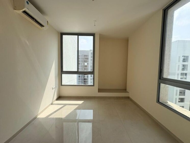 Room, piramal-vaikunth 2 Bedroom 1018 Sq.Ft. Apartment In Balkum Pada Thane 9834041