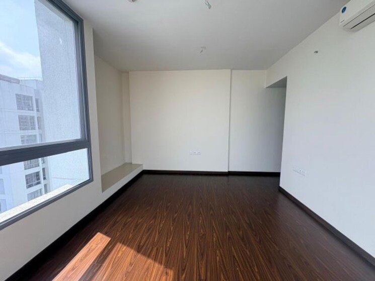 Room, piramal-vaikunth 2 Bedroom 1018 Sq.Ft. Apartment In Balkum Pada Thane 9834041