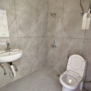Bathroom in 1 RK Builder Floor at DLF Exclusive Floors, Sector 53 – for Rent
