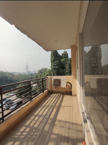 Balcony in 2 BHK Builder Floor at Hong Kong Bazaar, Sector 57 – for Rent