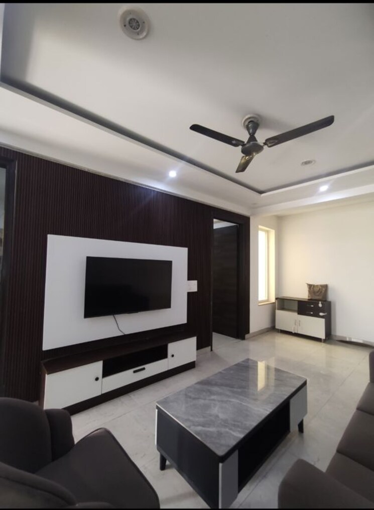 Kitchen, hong-kong-bazaar 2 Bedroom 1200 Sq.Ft. Builder Floor In Sector 57 Gurgaon 9834082