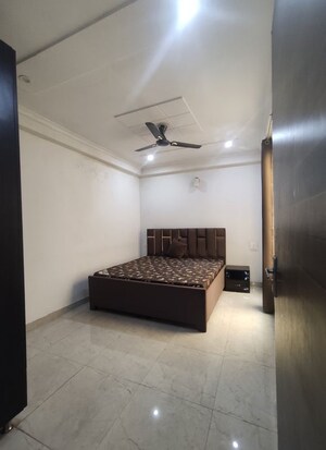Living Room in 2 BHK Builder Floor at Hong Kong Bazaar, Sector 57 – for Rent