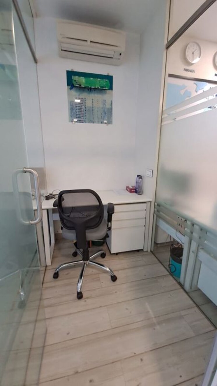 Team Area, greenscape-cyber-one Commercial Office Space 1500 Sq.Ft. In Vashi Sector 30a Navi Mumbai 9834094