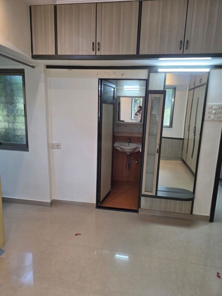 undefined, vile parle east 2 Bedroom 850 Sq.Ft. Apartment In Vile Parle East Mumbai 9834095