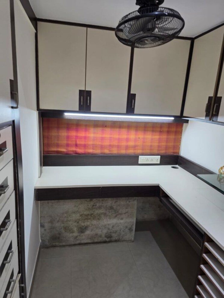 Kitchen, vile parle east 2 Bedroom 850 Sq.Ft. Apartment In Vile Parle East Mumbai 9834095