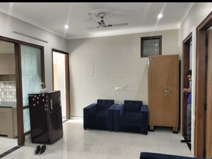 Living Room in 3 BHK Builder Floor at Gupta Awas, Sector 43 – for Rent
