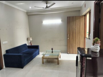 Living Room in 3 BHK Builder Floor at Gupta Awas, Sector 43 – for Rent