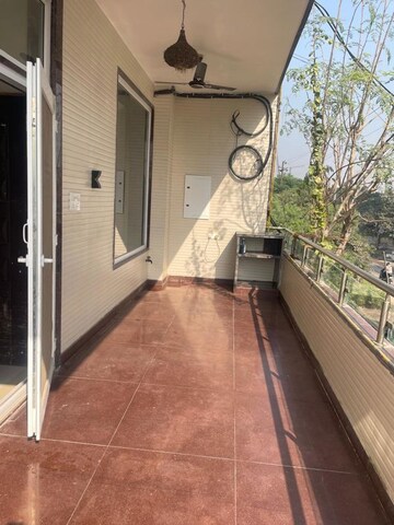 Balcony in 4 BHK Independent House at Sector 43 – for Rent