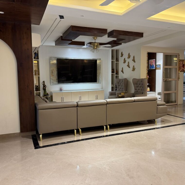 Room, sector 2 4 Bedroom 4500 Sq.Ft. Builder Floor In Sector 2 Panchkula 9823596