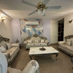 Living Room in 4 BHK Builder Floor at Sector 2 – for Rent