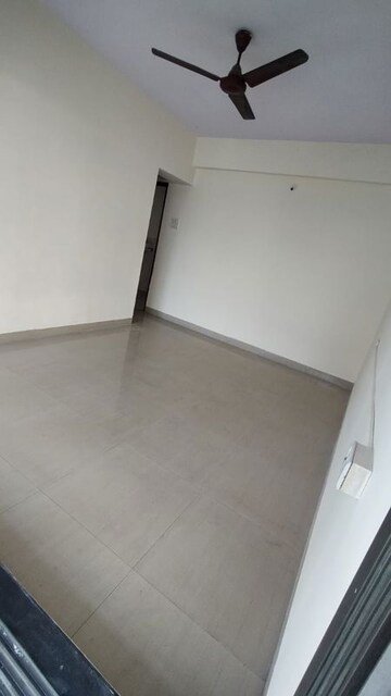 Room in 3 BHK Apartment at Mahaavir Rachana, Cbd Belapur Sector 15 – for Rent