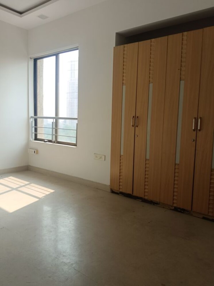 Room, lodha-luxuria 3 Bedroom 1144 Sq.Ft. Apartment In Majiwada Thane 9834550