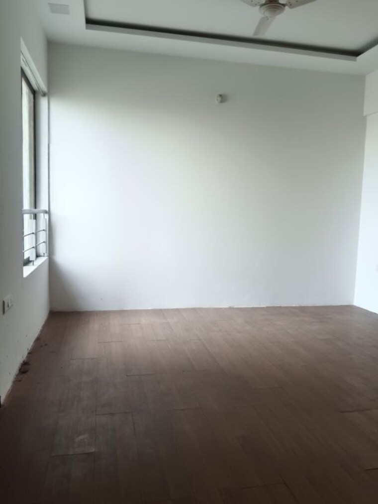 Room, lodha-luxuria 3 Bedroom 1144 Sq.Ft. Apartment In Majiwada Thane 9834550