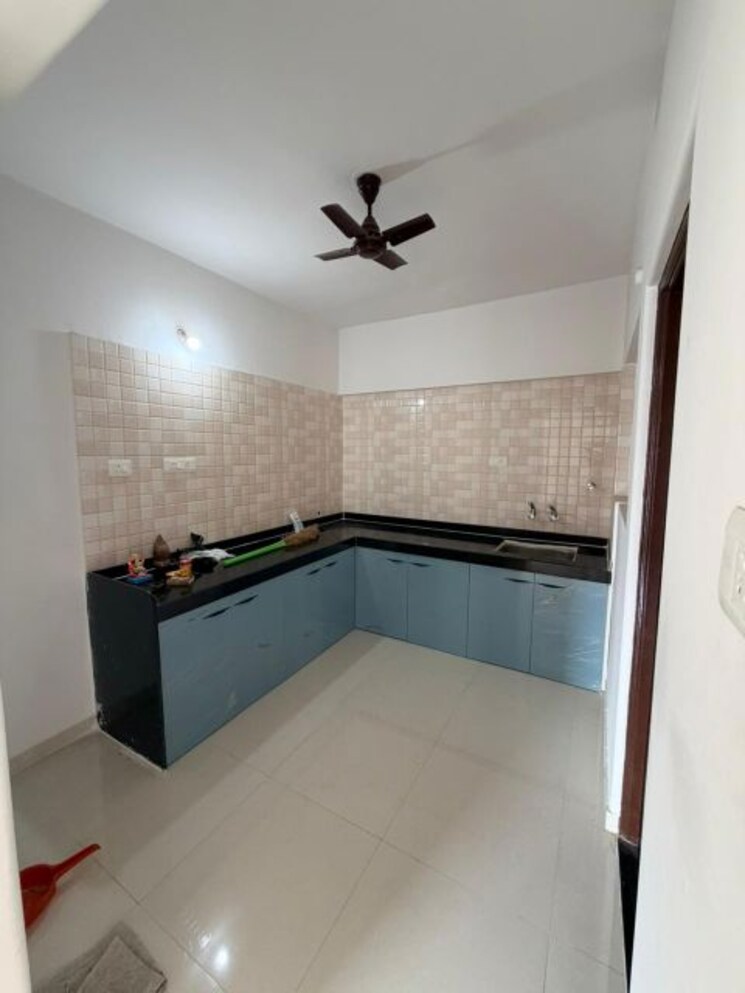 Bathroom, goel-ganga-amber 2 Bedroom 765 Sq.Ft. Apartment In Tathawade Pune 9834586