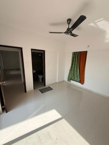 Furnished Amenities in 2 BHK Apartment at Goel Ganga Amber, Tathawade – for Rent