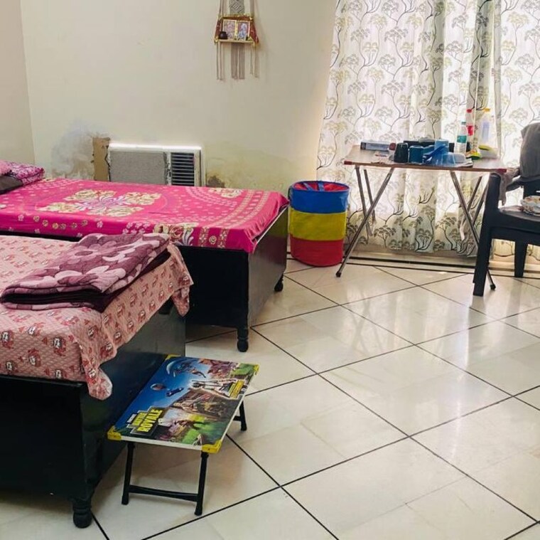 Bedroom, sector 59 Pg For Girls In Sector 59 9834593