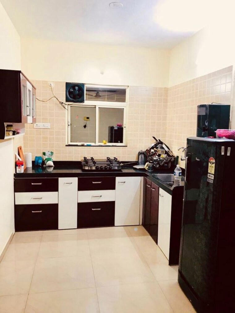 Kitchen, tyagi-hadapsar 4 Bedroom 240 Sq.Yd. Villa In Hadapsar Pune 9834614