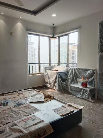 Bedroom in 3 BHK Apartment at Lodha Luxuria, Majiwada – for Rent