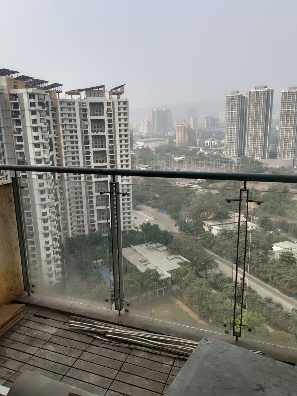3 BHK Apartment For Rent in Lodha Luxuria