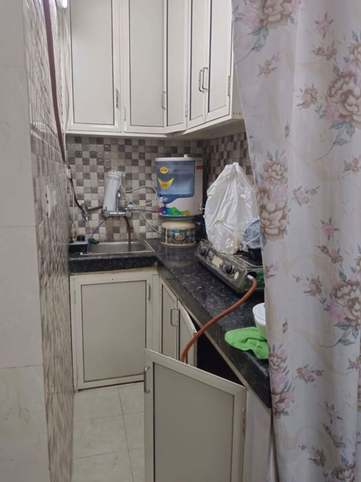 Kitchen, lajpat nagar 4 1 Bedroom 545 Sq.Ft. Apartment In Lajpat Nagar 4 Delhi 9834491