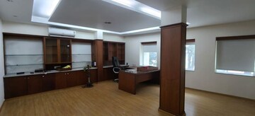 Room in  Office Space at Ernakulam – for Rent