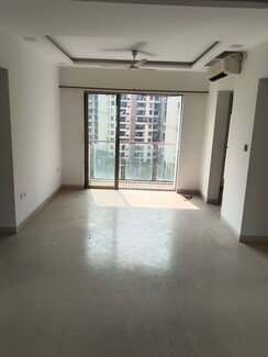 3 BHK Apartment For Sale in Lodha Luxuria