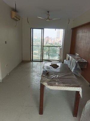 Room in 3 BHK Apartment at Lodha Luxuria, Majiwada – for Sale