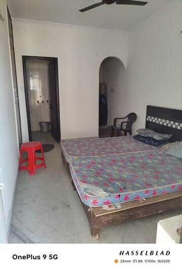 1 RK Builder Floor For Rent in Sector 48