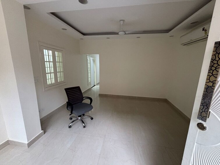 Floor Plan, lajpat nagar ii Commercial Showroom 100 Sq.Yd. In Lajpat Nagar ii Delhi 9834870