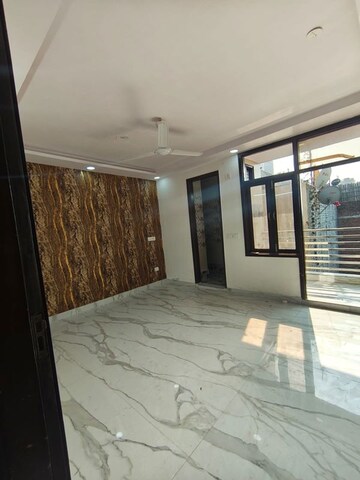 Room in 2 BHK Builder Floor at Govindpuri – for Sale